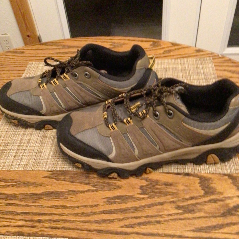 New Skechers outdoor. Relaxed Fit